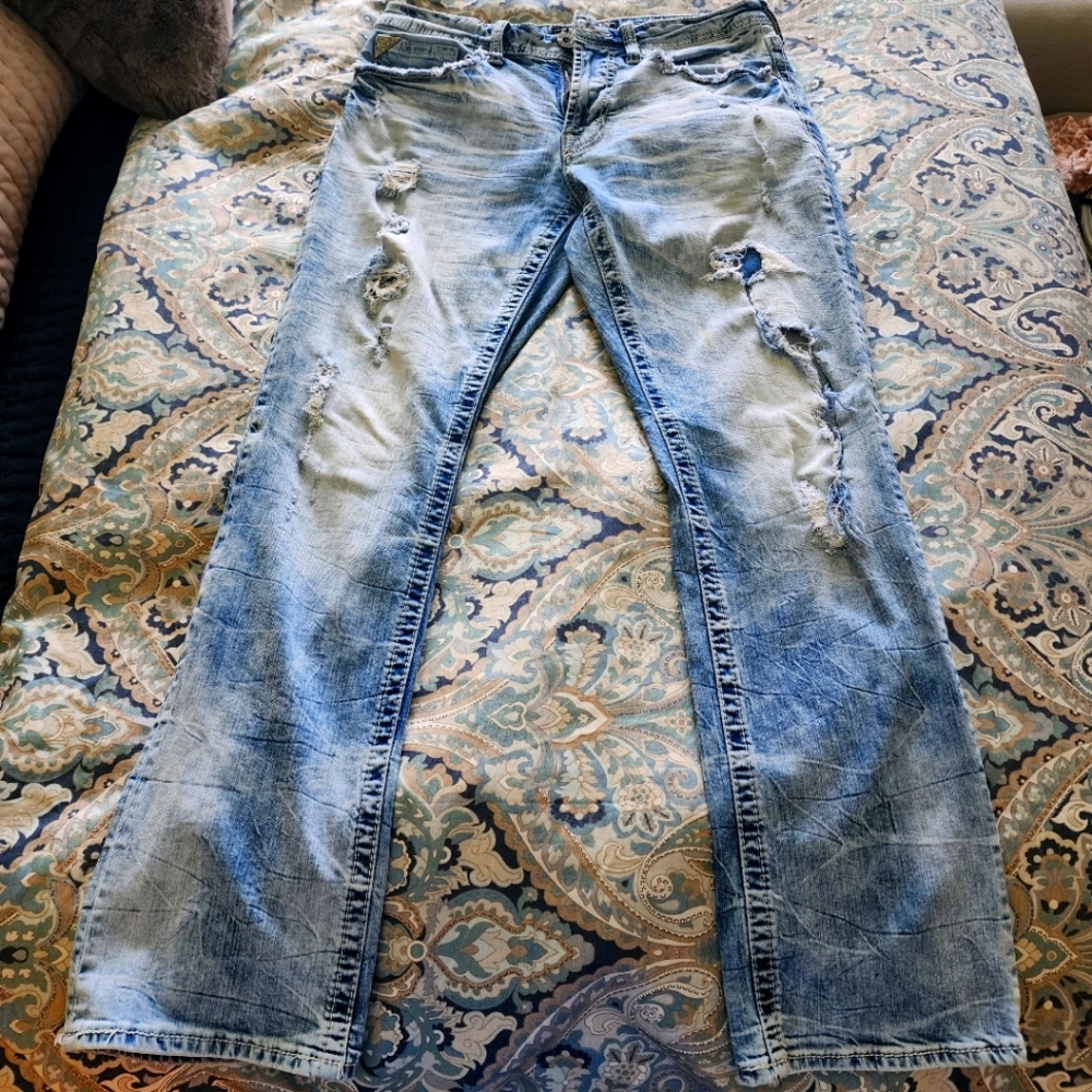 Men's Salvage Distressed Jeans